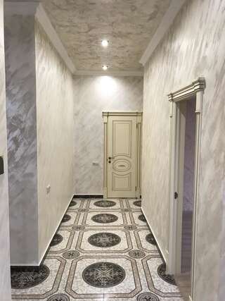 Виллы White Luxury Villa With Swimming Pool In City Center Ереван Вилла-8