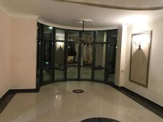 Виллы White Luxury Villa With Swimming Pool In City Center Ереван Вилла-38