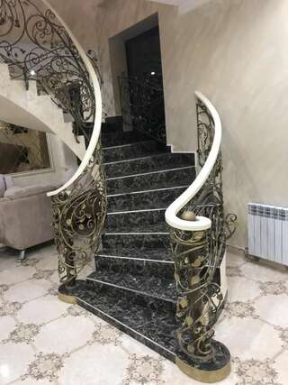 Виллы White Luxury Villa With Swimming Pool In City Center Ереван Вилла-49