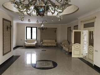 Виллы White Luxury Villa With Swimming Pool In City Center Ереван Вилла-51