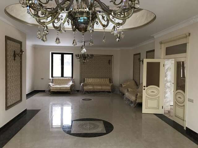 Виллы White Luxury Villa With Swimming Pool In City Center Ереван-30