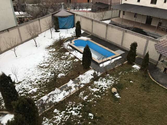 Виллы White Luxury Villa With Swimming Pool In City Center Ереван-44